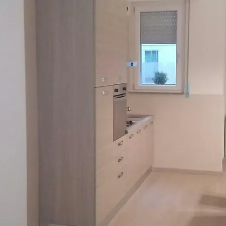 Frale House דירה *