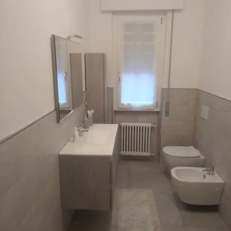 Frale House * ארצו