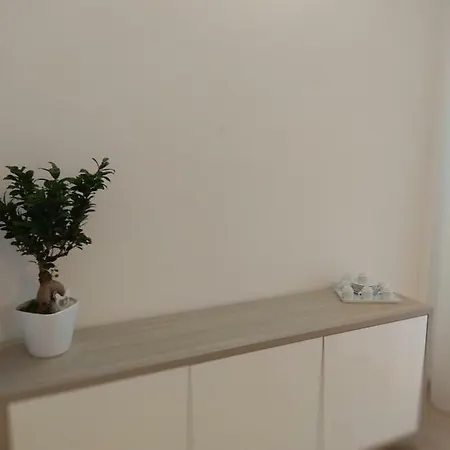 Frale House * ארצו