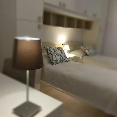 דירה Frale House *