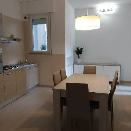 דירה Frale House ארצו